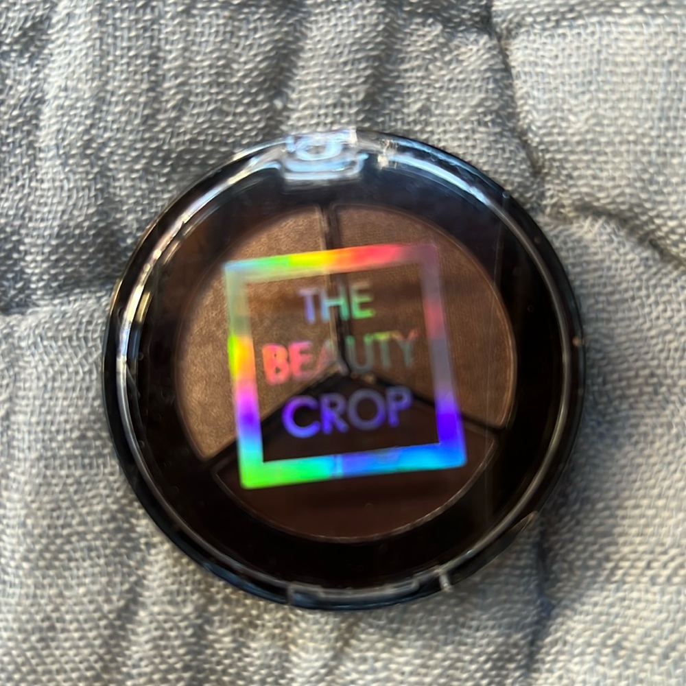 Beauty Crop eyeshadow Love U So Latte